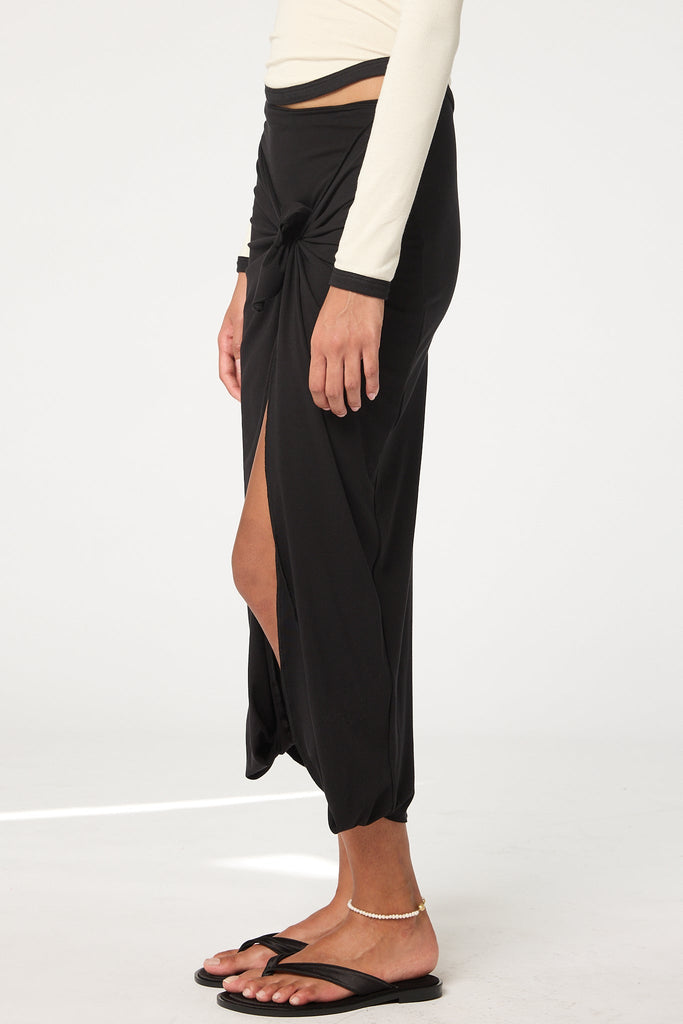 BIDDY SKIRT BLACK - The Line by K