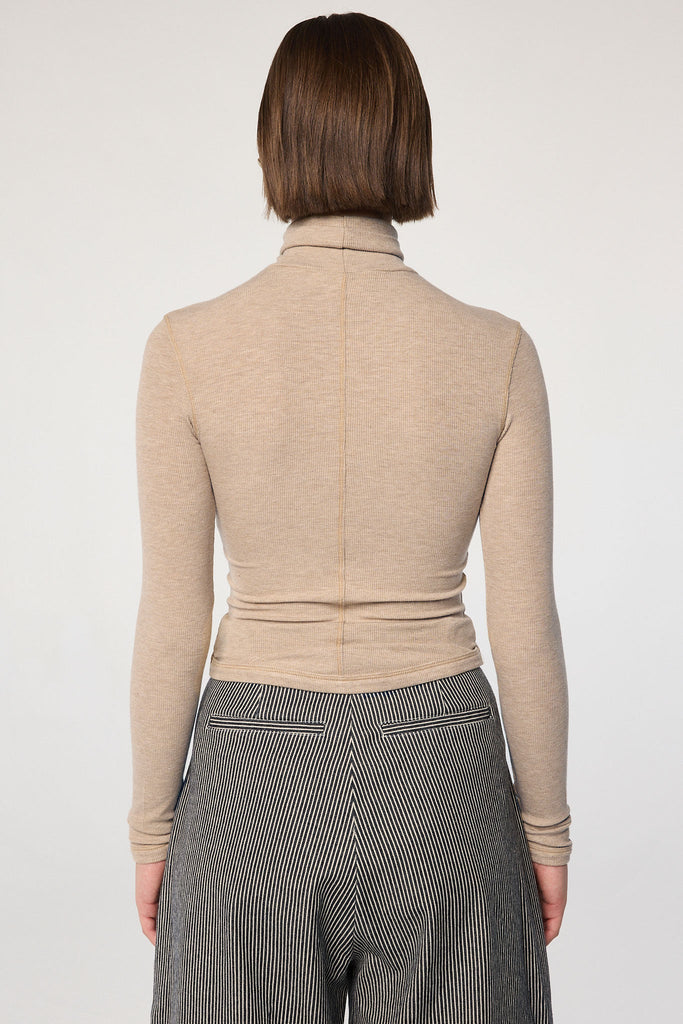 MADS TURTLENECK TOP BEIGE MELANGE - The Line by K