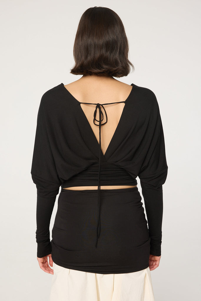SELVIE TOP BLACK - The Line by K