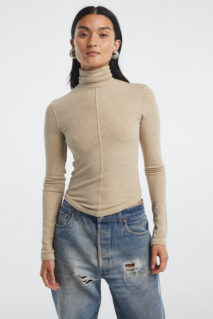 MADS TURTLENECK TOP BEIGE MELANGE - The Line by K